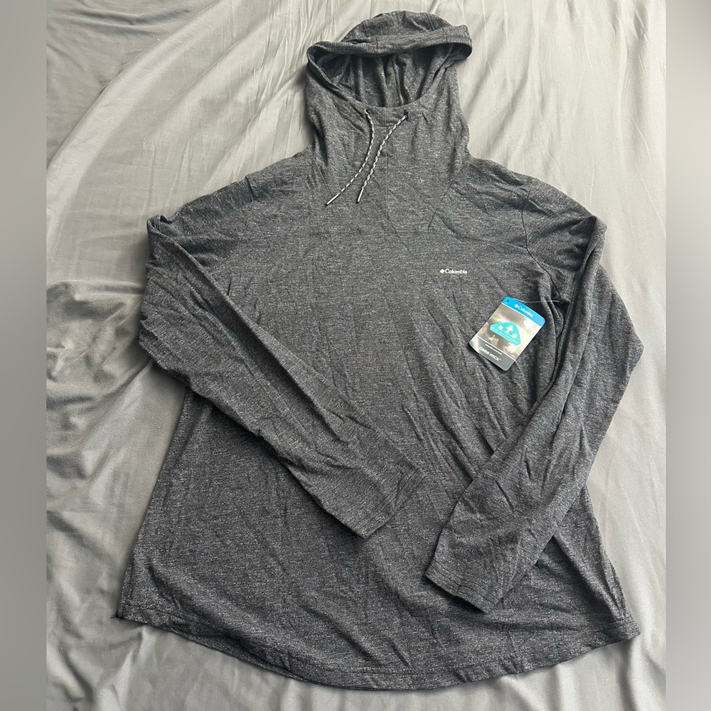 Columbia Pilsner Peak new with tags size large women’s sweatshirt hoodie
